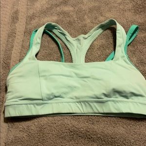 Sports bra